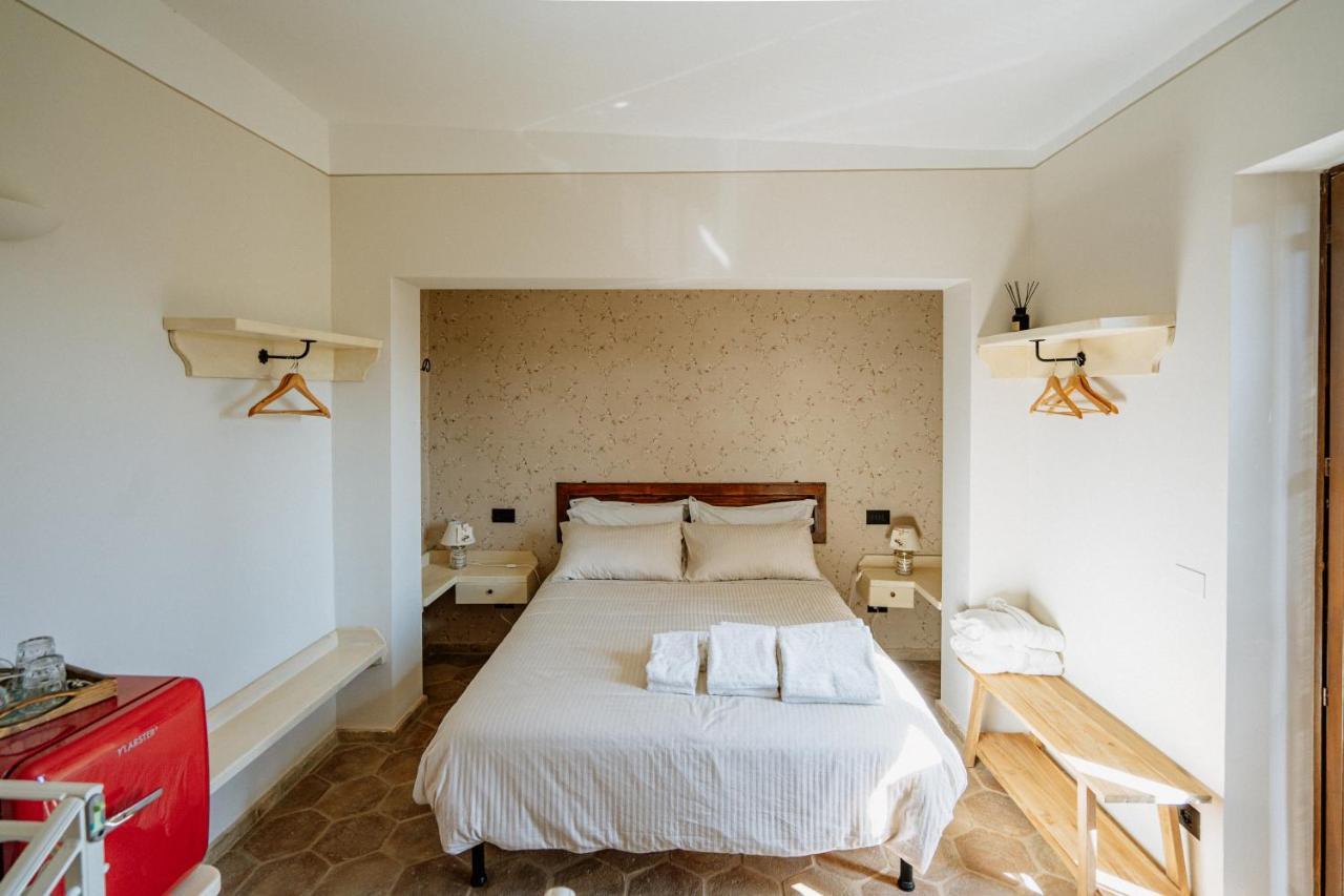 오피다 La Casa Delle Api B&B 외부 사진