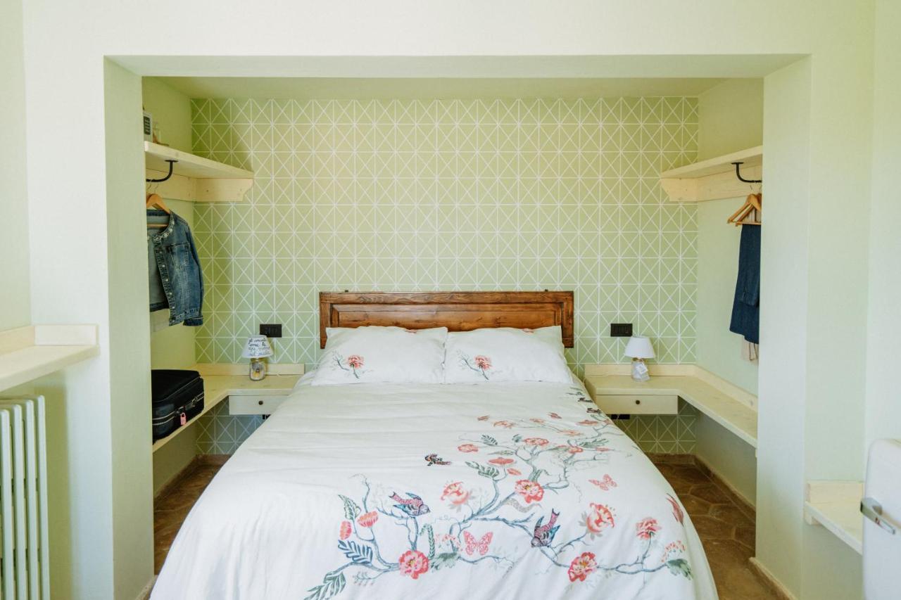 오피다 La Casa Delle Api B&B 외부 사진
