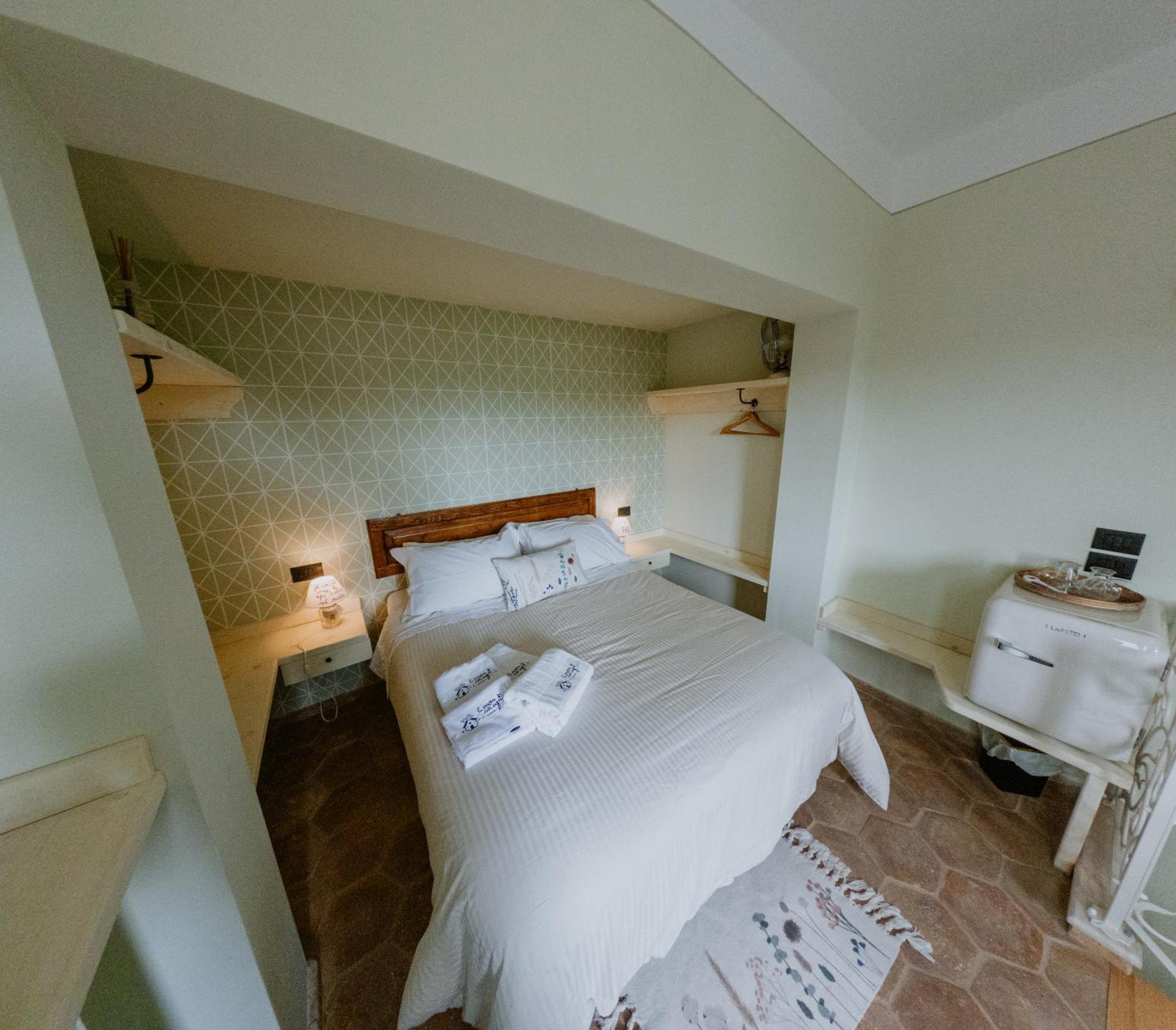 오피다 La Casa Delle Api B&B 외부 사진